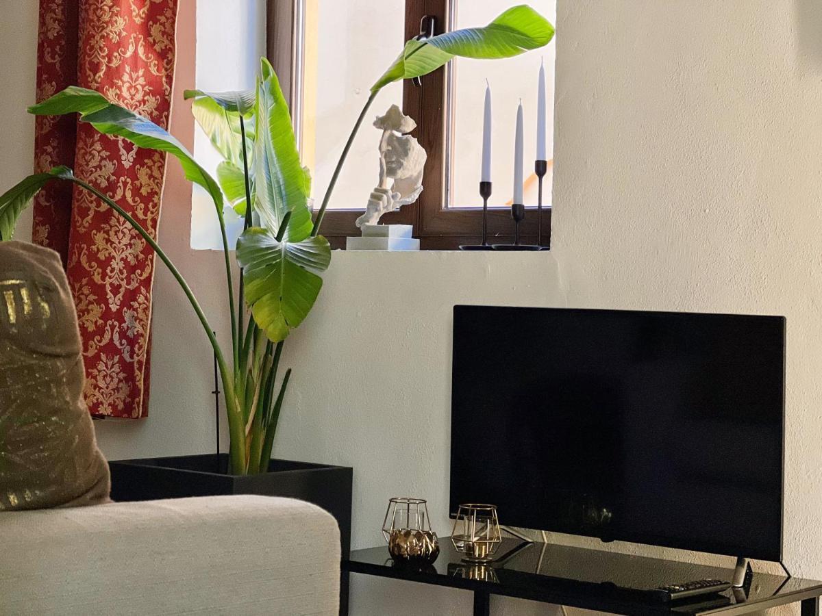 Novi Ligure Private Apartment المظهر الخارجي الصورة