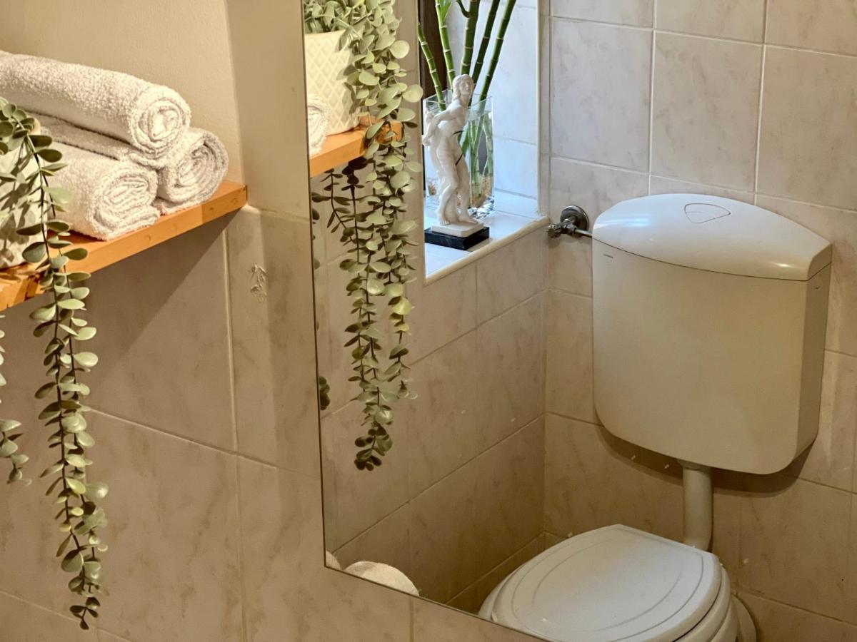 Novi Ligure Private Apartment المظهر الخارجي الصورة