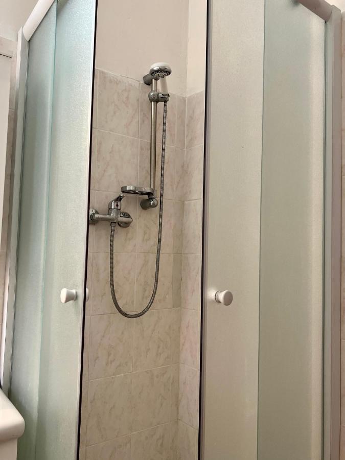 Novi Ligure Private Apartment المظهر الخارجي الصورة
